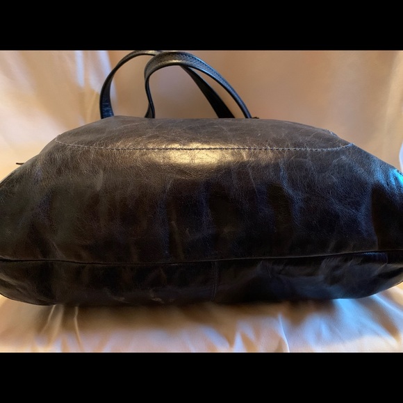 Coach ShoulderHandbag - Picture 3 of 7